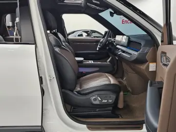 2023 Kia EV9 с пробегом 19 263 км