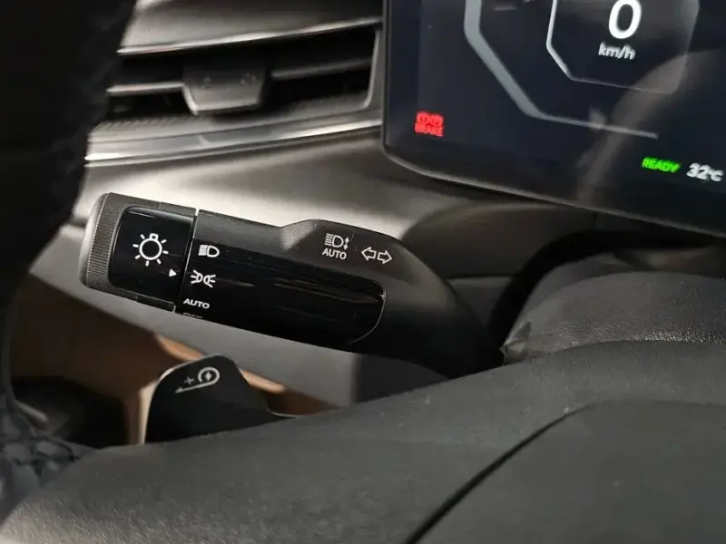 2023 Kia EV9 с пробегом 19 263 км
