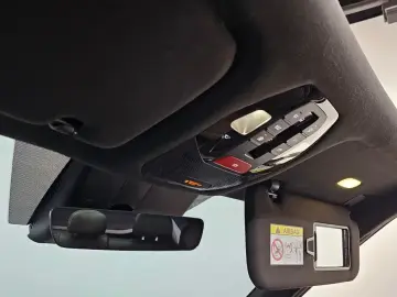 2023 Kia EV9 с пробегом 19 263 км