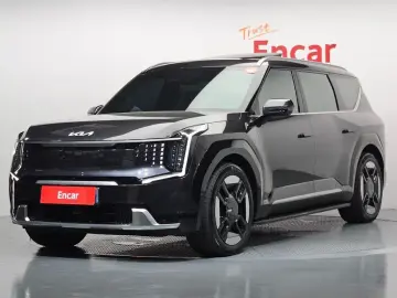2023 Kia EV9 с пробегом 36 998 км