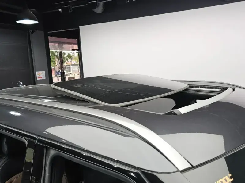2023 Kia EV9 с пробегом 36 998 км