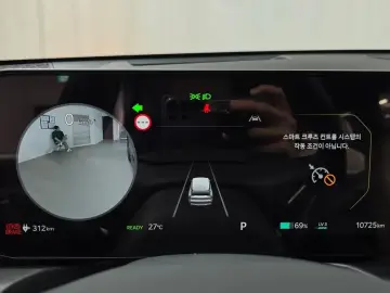 2025 Kia EV9 с пробегом 10 725 км