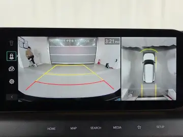 2025 Kia EV9 с пробегом 7 685 км
