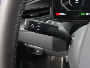 2025 Kia EV9 с пробегом 7 685 км