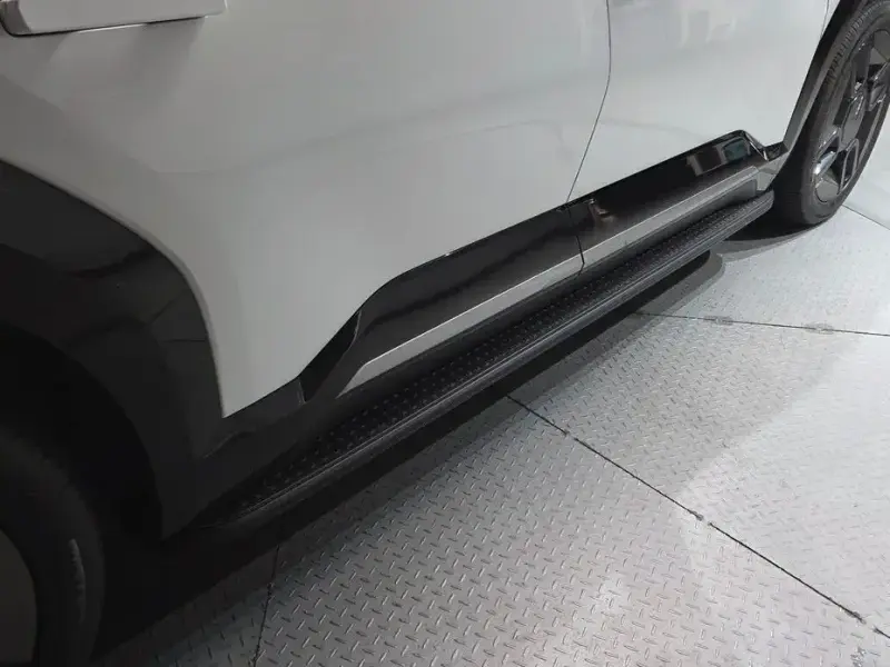 2023 Kia EV9 с пробегом 40 969 км