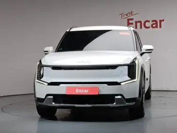 2023 Kia EV9 с пробегом 59 263 км