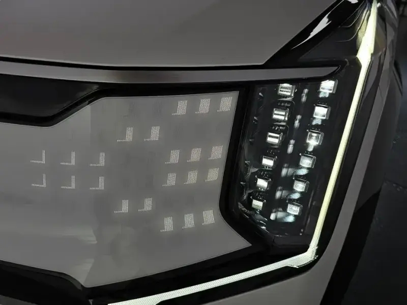 2023 Kia EV9 с пробегом 59 263 км