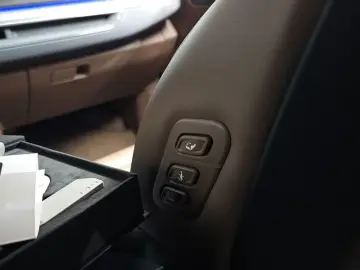 2023 Kia EV9 с пробегом 59 263 км