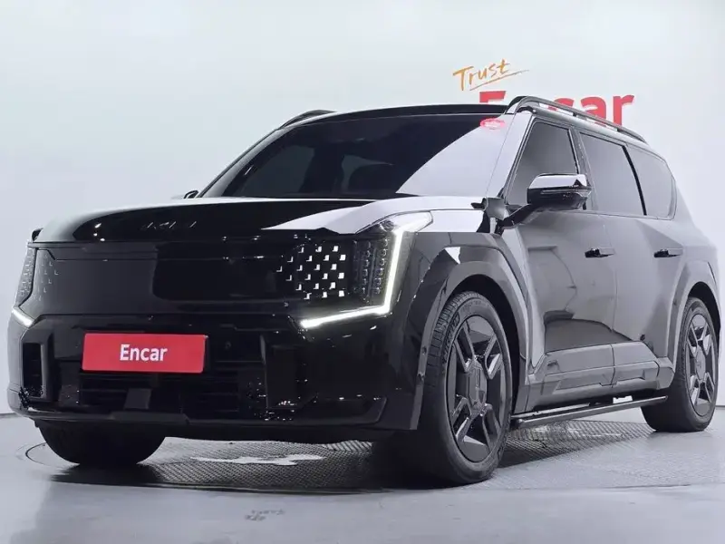 2023 Kia EV9 с пробегом 52 791 км