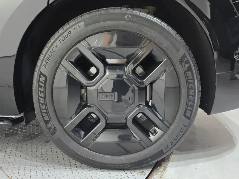 2023 Kia EV9 с пробегом 52 791 км