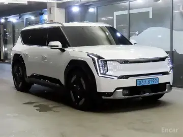 2023 Kia EV9 с пробегом 45 100 км