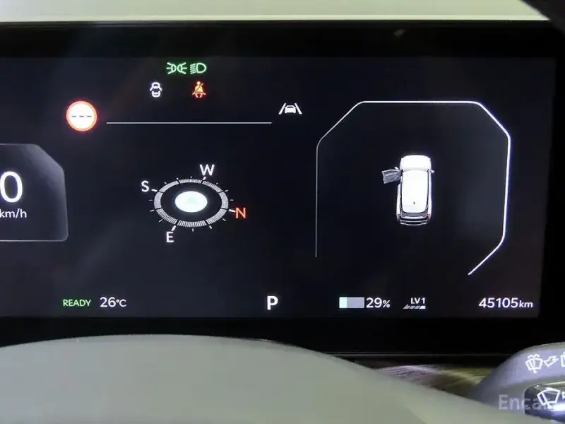 2023 Kia EV9 с пробегом 45 100 км
