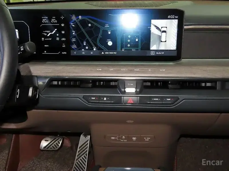 2023 Kia EV9 с пробегом 45 100 км