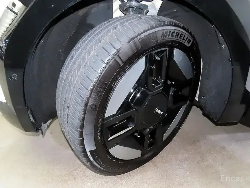 2023 Kia EV9 с пробегом 45 100 км