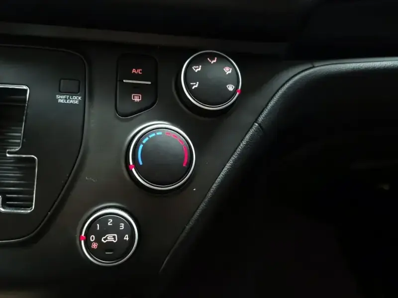 2023 Kia Ray с пробегом 27 886 км