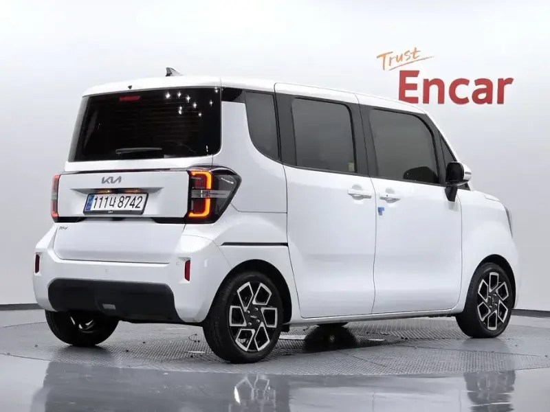 2023 Kia Ray с пробегом 12 988 км