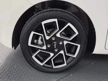 2023 Kia Ray с пробегом 12 988 км