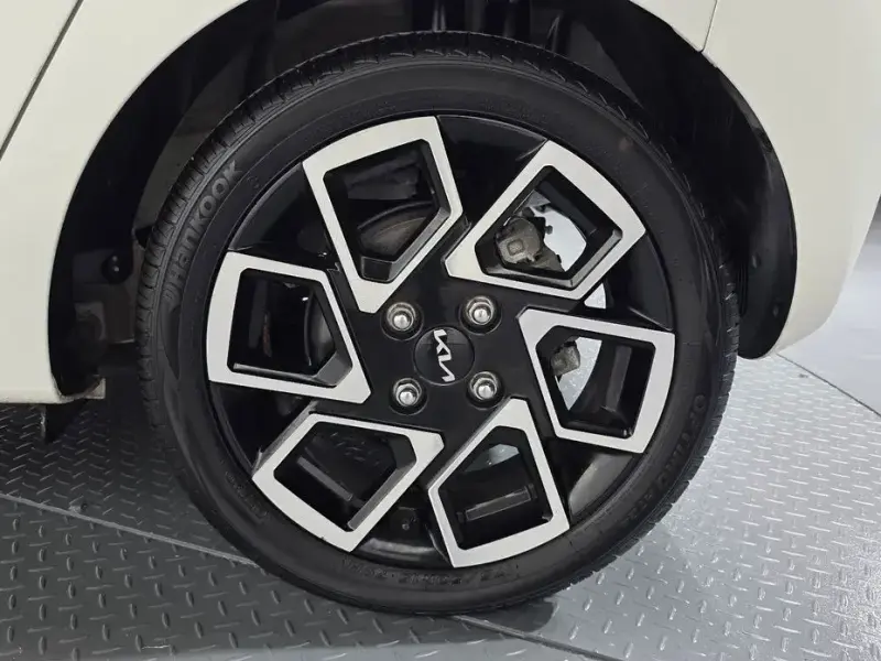 2023 Kia Ray с пробегом 12 988 км