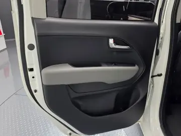 2023 Kia Ray с пробегом 12 988 км