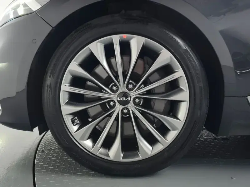 2022 Kia K9 с пробегом 57 411 км