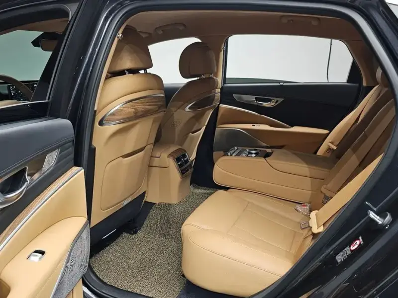 2022 Kia K9 с пробегом 57 411 км