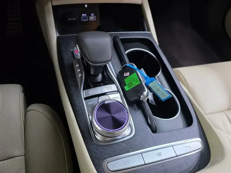 2023 Kia K9 с пробегом 88 805 км