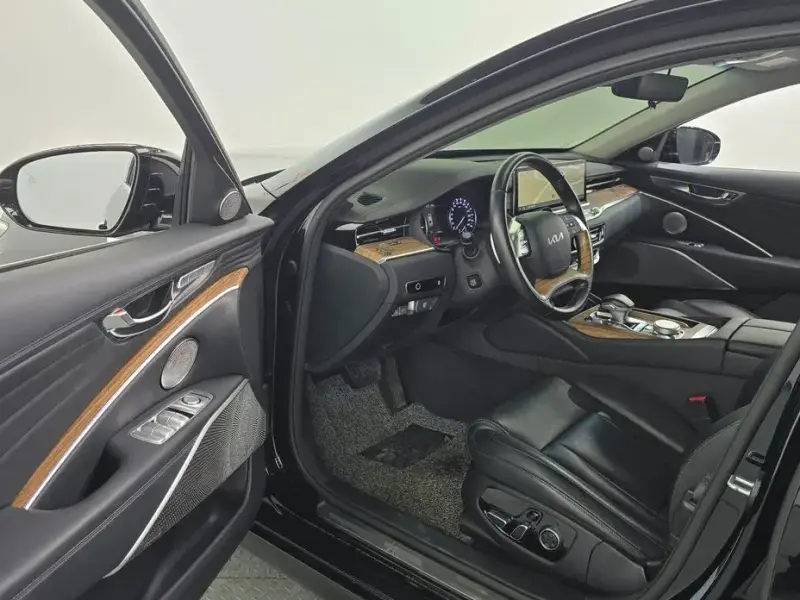 2022 Kia K9 с пробегом 77 037 км
