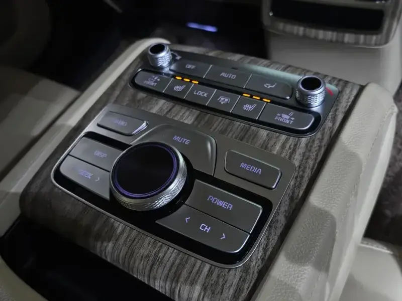 2022 Kia K9 с пробегом 97 854 км