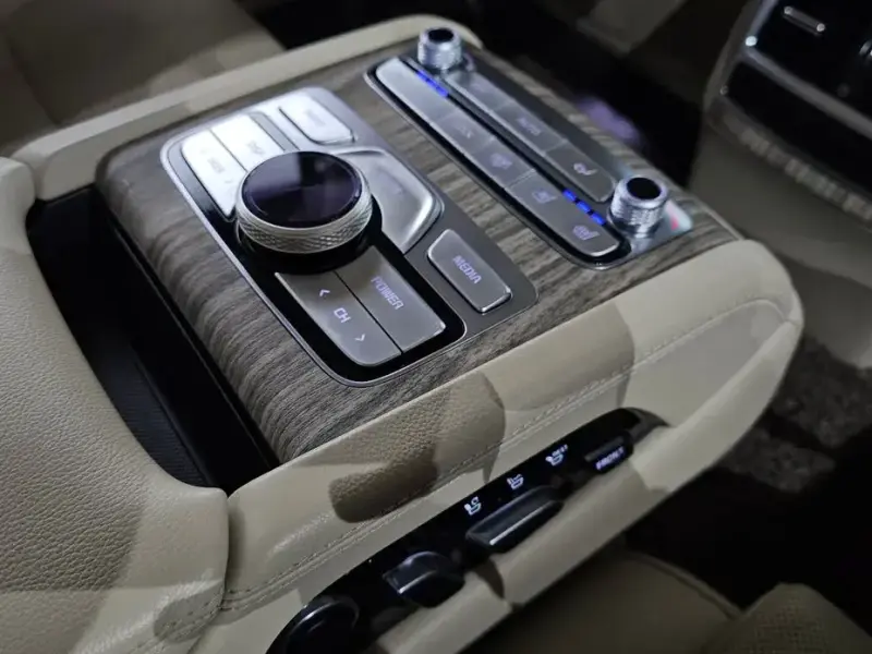 2022 Kia K9 с пробегом 38 903 км