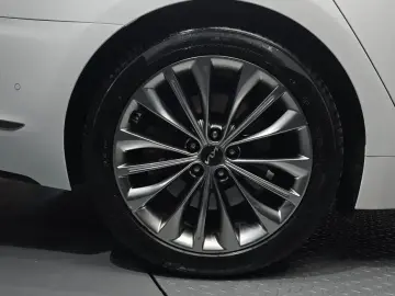 2021 Kia K9 с пробегом 37 577 км