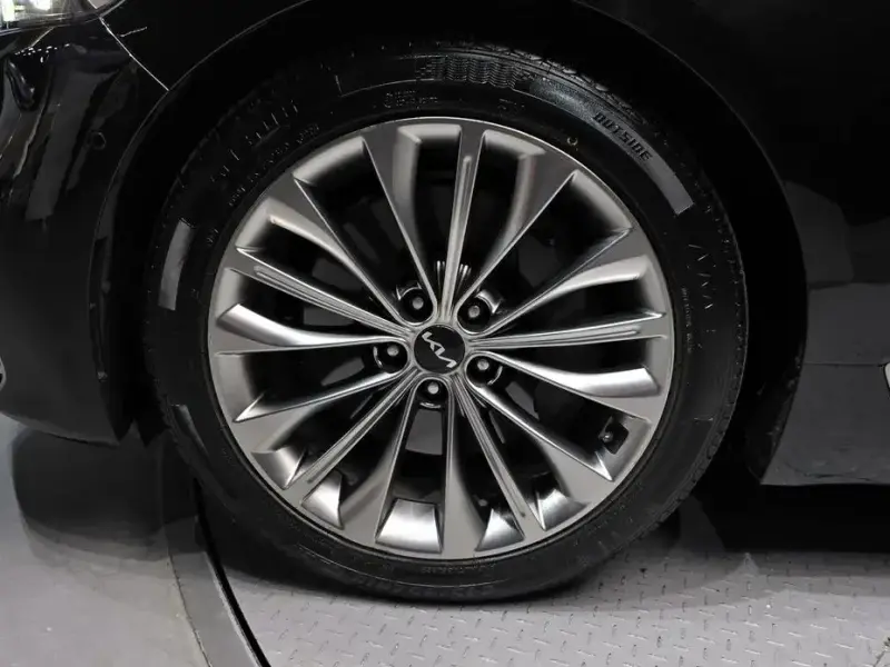 2022 Kia K9 с пробегом 81 009 км