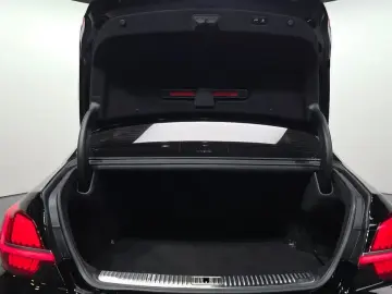 2023 Kia K9 с пробегом 85 598 км