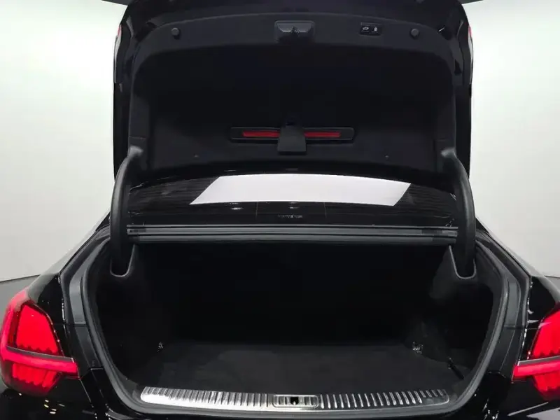 2023 Kia K9 с пробегом 85 598 км