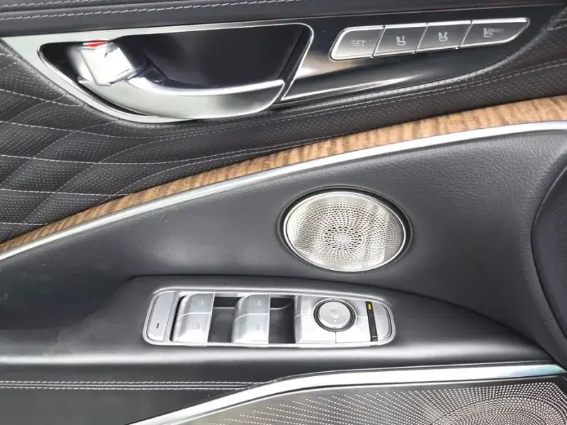 2023 Kia K9 с пробегом 85 598 км