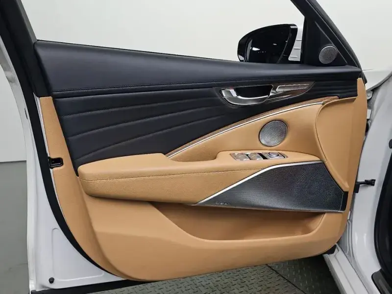 2021 Kia K9 с пробегом 52 502 км