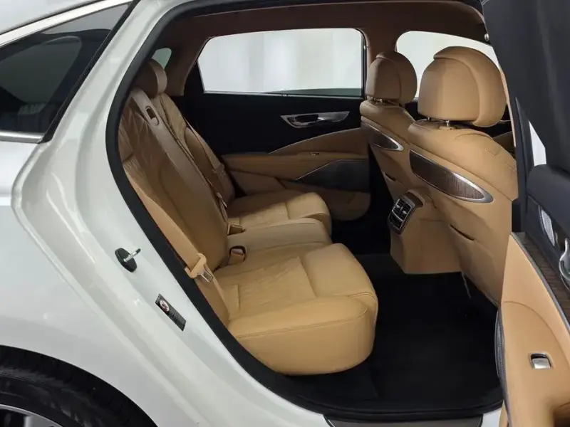 2022 Kia K9 с пробегом 16 963 км