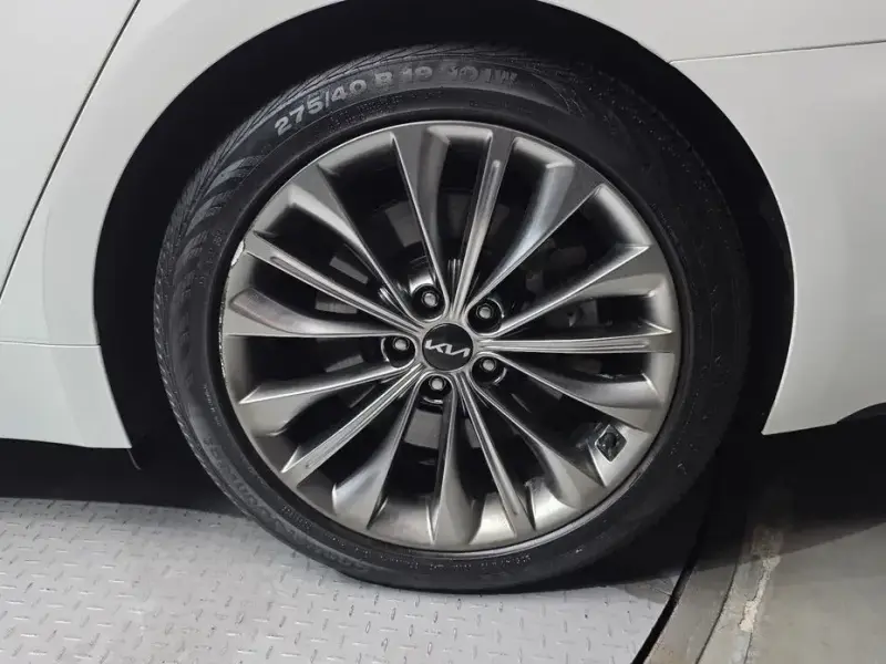 2022 Kia K9 с пробегом 44 239 км