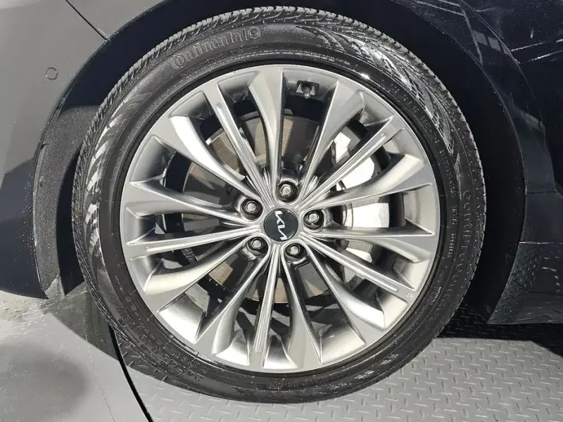 2023 Kia K9 с пробегом 24 247 км