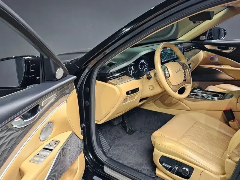 2022 Kia K9 с пробегом 34 690 км