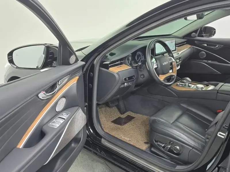 2021 Kia K9 с пробегом 19 642 км