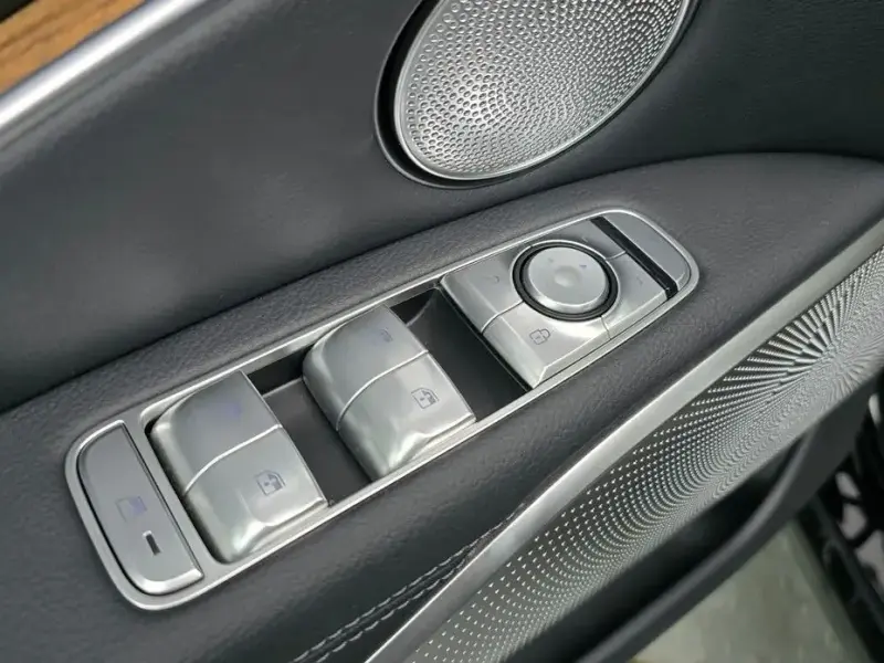 2021 Kia K9 с пробегом 19 642 км