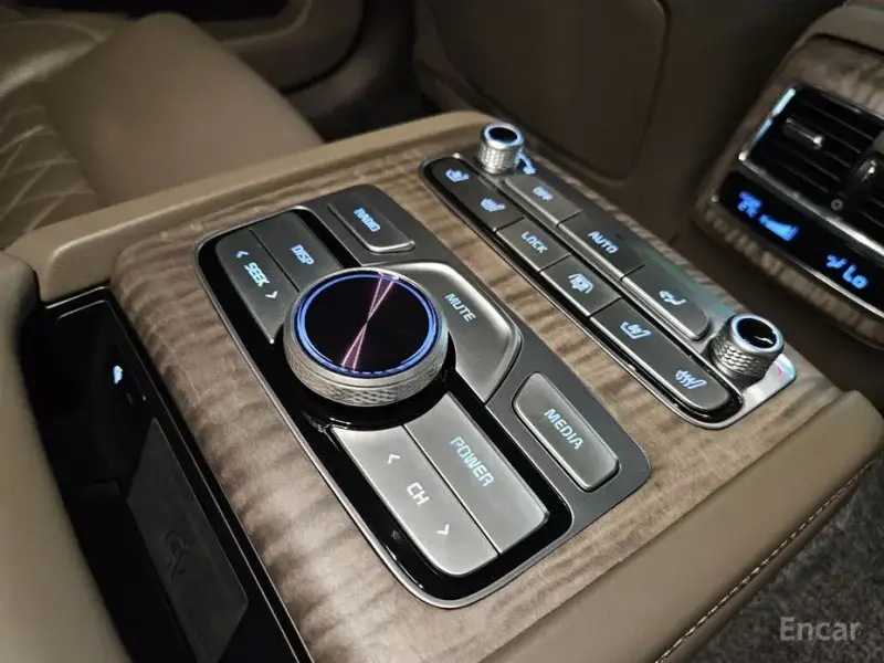 2022 Kia K9 с пробегом 92 909 км