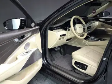 2023 Kia K9 с пробегом 27 275 км