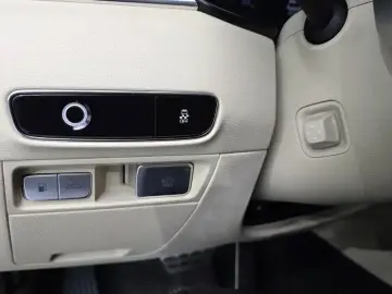 2023 Kia K9 с пробегом 27 275 км