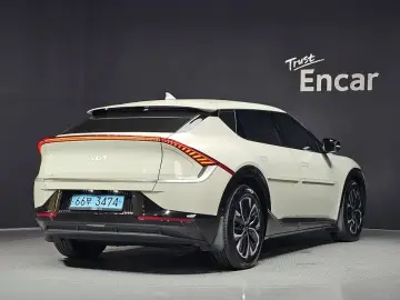 2022 Kia EV6 с пробегом 73 178 км