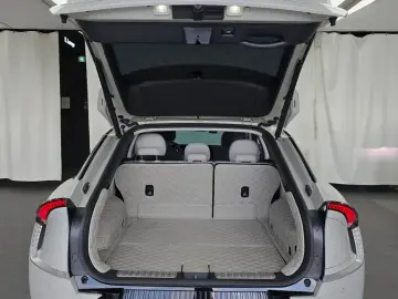 2022 Kia EV6 с пробегом 73 178 км