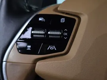 2022 Kia EV6 с пробегом 81 387 км