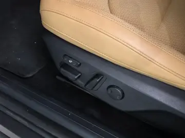 2022 Kia EV6 с пробегом 81 387 км