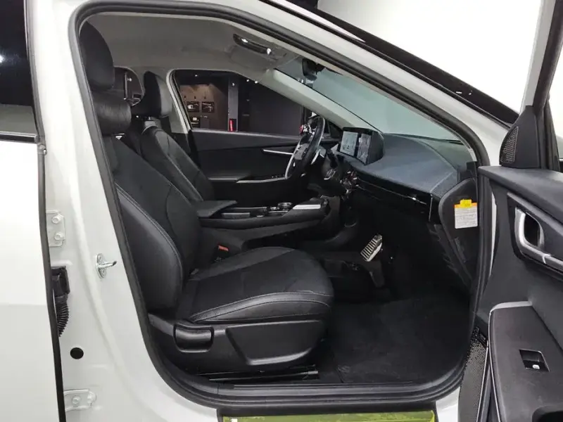 2023 Kia EV6 с пробегом 55 128 км