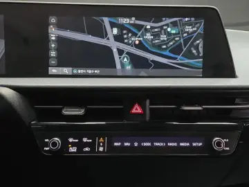2022 Kia EV6 с пробегом 76 499 км